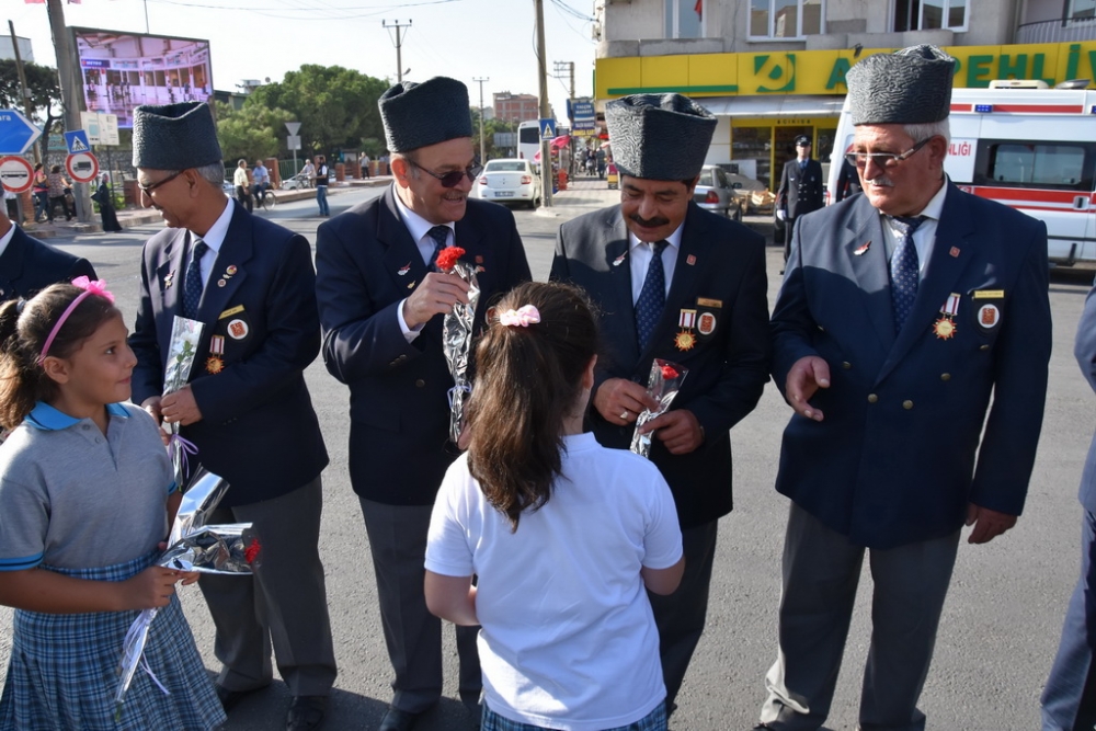 Fotoğraflarla Gaziler Günü kutlama programı 16