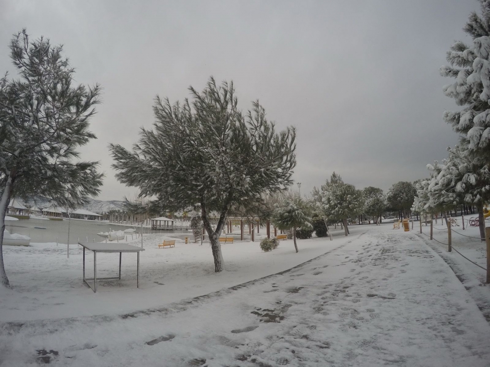 Akhisar'dan çeşitli kar manzaraları 33