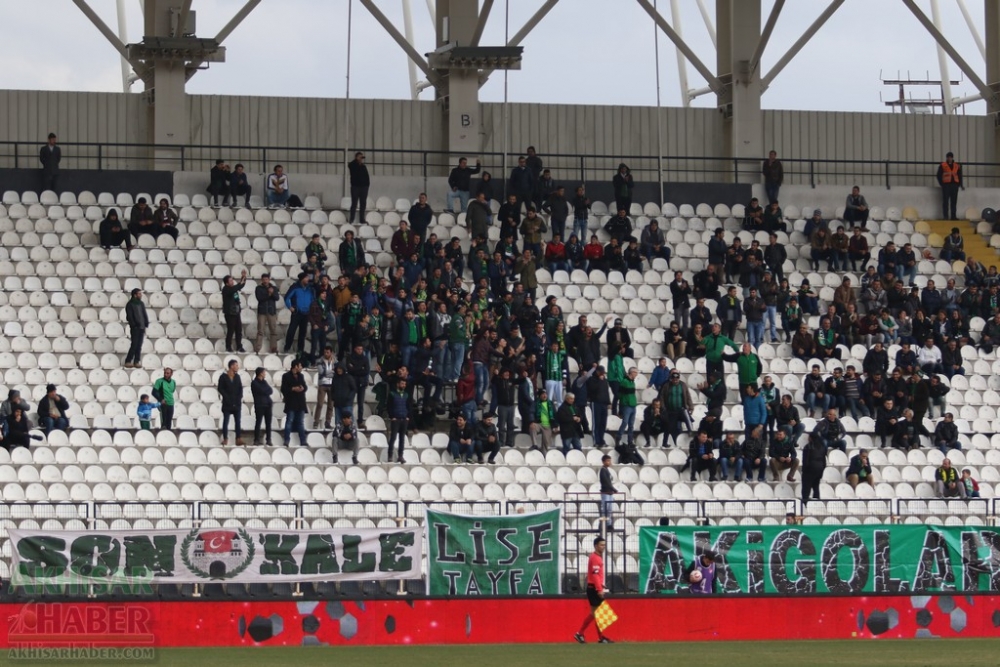 Akhisarspor, Gümüşhanespor müsabakasından görülmemiş kareler 39