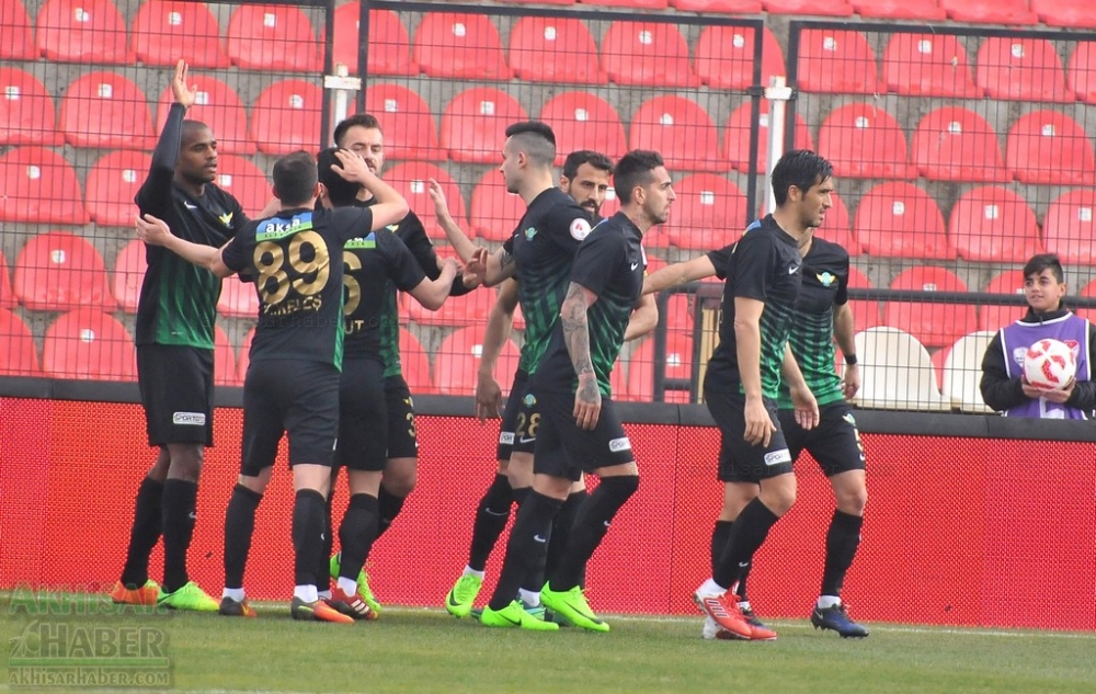 Akhisarspor, Gümüşhanespor müsabakasından görülmemiş kareler 58