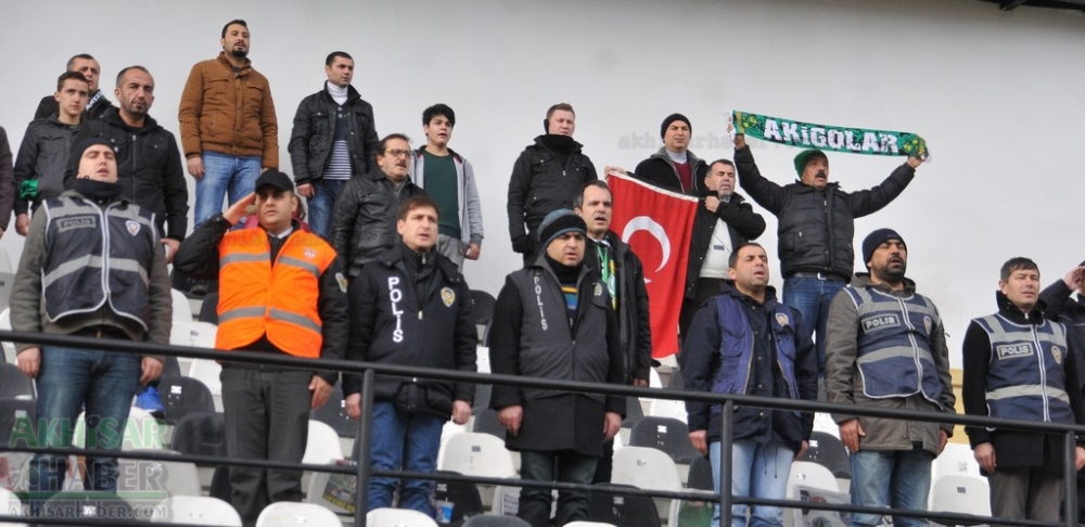 Akhisarspor, Gümüşhanespor müsabakasından görülmemiş kareler 68