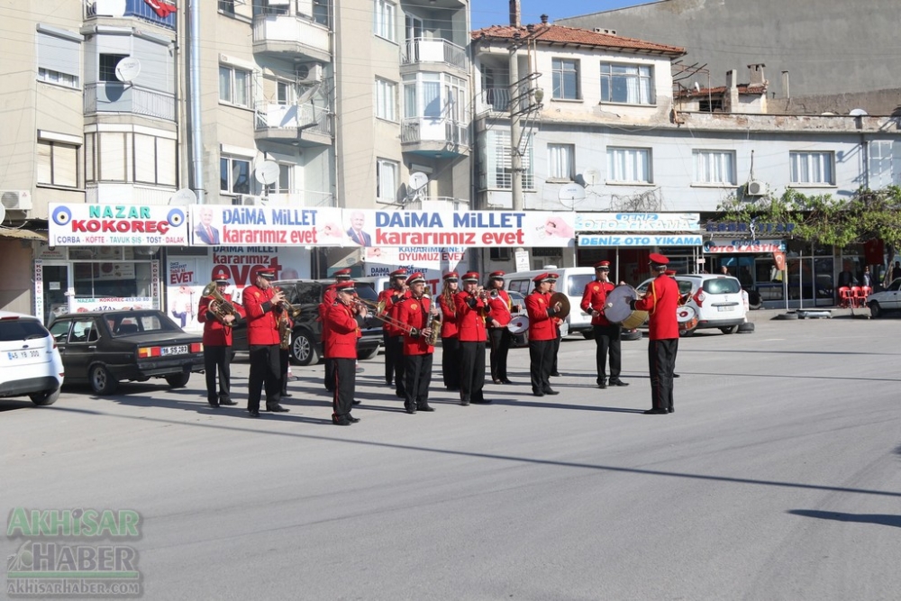 10 Nisan Polis Haftası kutlama etkinlikleri Atatürk anıtına çelenk sunma 18