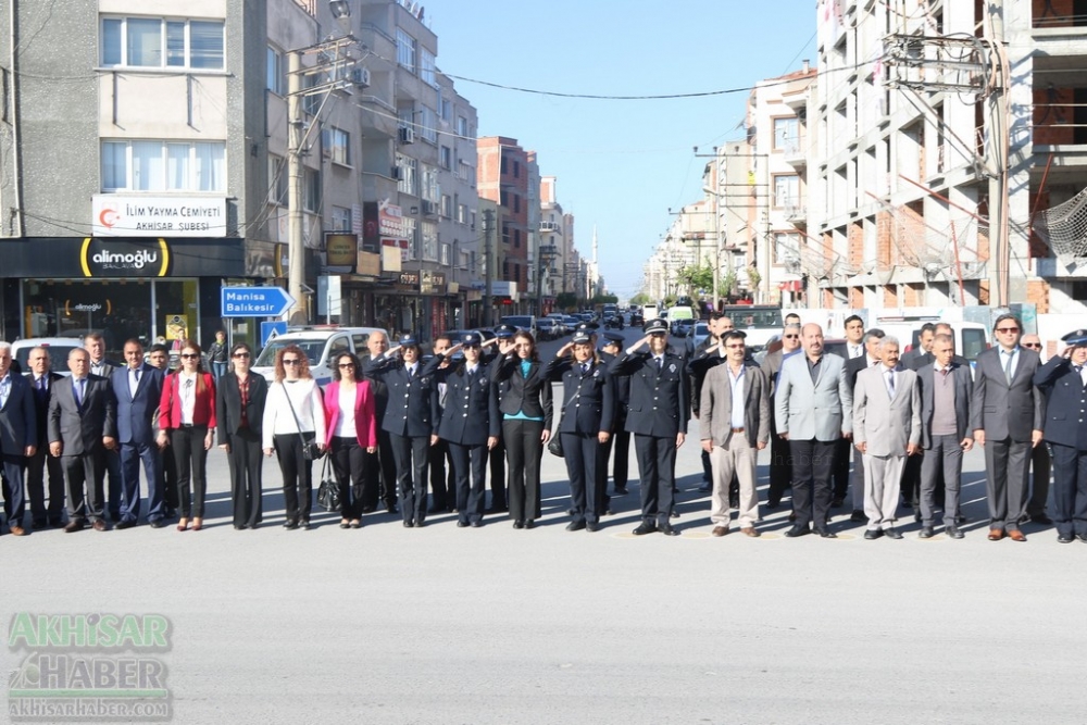 10 Nisan Polis Haftası kutlama etkinlikleri Atatürk anıtına çelenk sunma 5