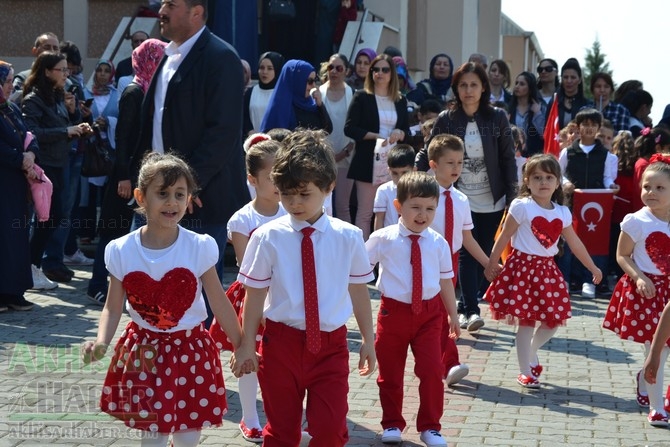 Akhisar Toki Zeytinkent İlkokulunda 23 Nisan coşkuyla kutlandı 126