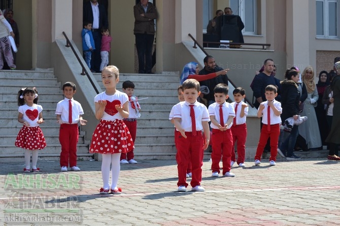 Akhisar Toki Zeytinkent İlkokulunda 23 Nisan coşkuyla kutlandı 134