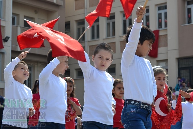 Akhisar Toki Zeytinkent İlkokulunda 23 Nisan coşkuyla kutlandı 167