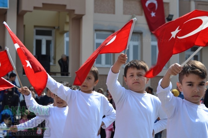 Akhisar Toki Zeytinkent İlkokulunda 23 Nisan coşkuyla kutlandı 171