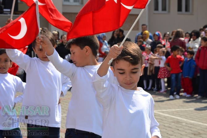 Akhisar Toki Zeytinkent İlkokulunda 23 Nisan coşkuyla kutlandı 173