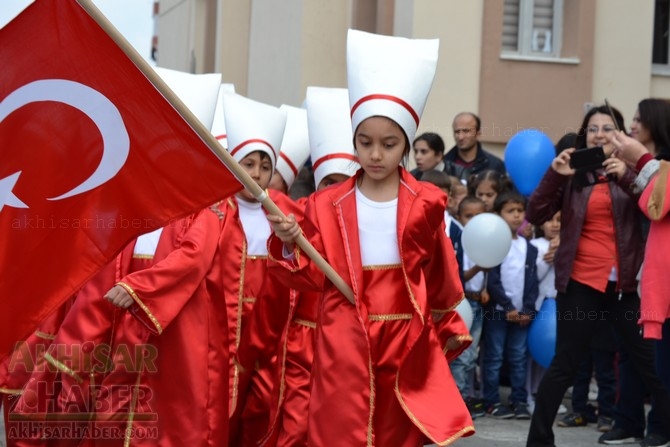 Akhisar Toki Zeytinkent İlkokulunda 23 Nisan coşkuyla kutlandı 43