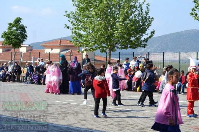 Akhisar Toki Zeytinkent İlkokulunda 23 Nisan coşkuyla kutlandı 79