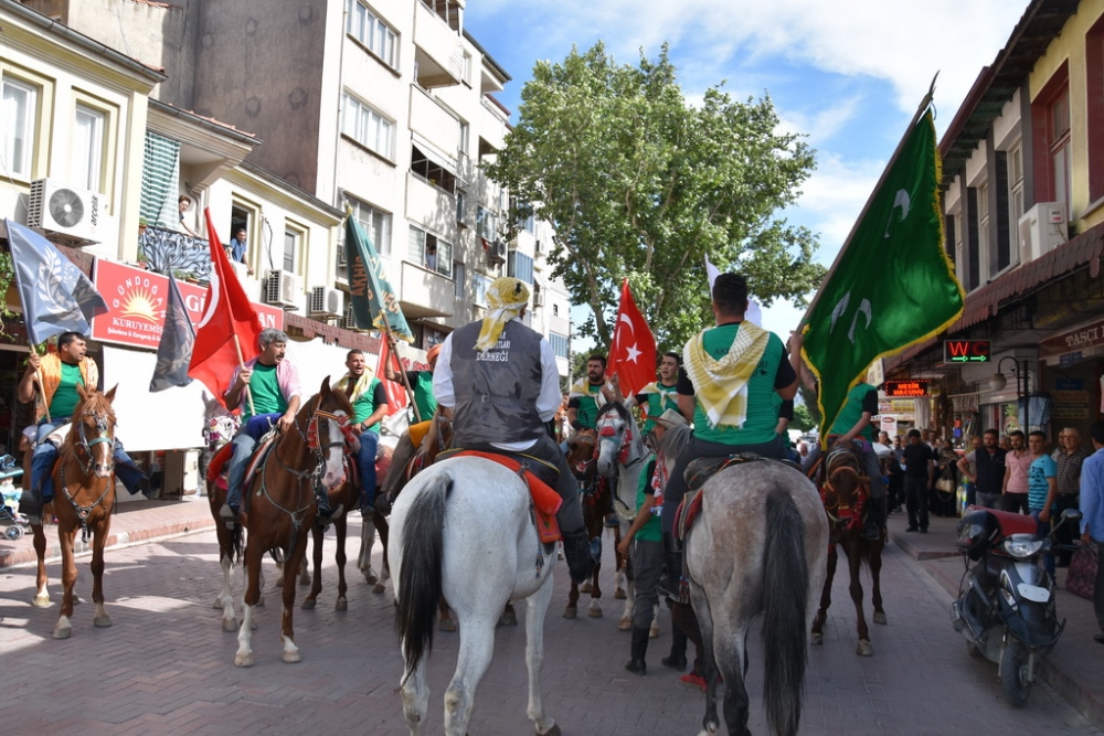 558. Çağlak Festivali Açılış Töreni Atlı birliklerin geçişleri 32