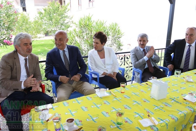 Zeynep Gülin Öngör Mesleki ve Teknik Anadolu Lisesi Akıllı Spor ve Konfe 17