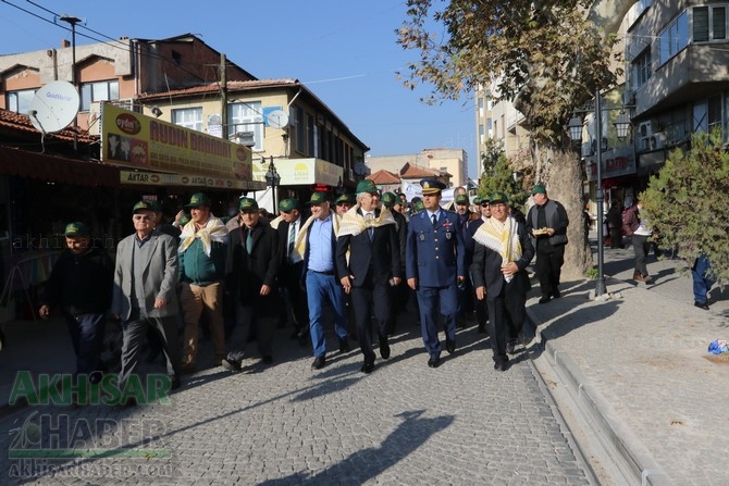 Akhisar’da zeytine minnet yürüyüşü yapıldı 50