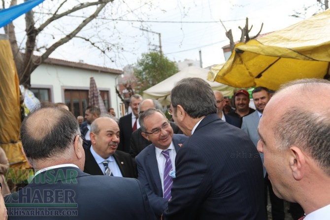 Merkez Çarşıyı canlandırma projesinin temel atma töreni 11