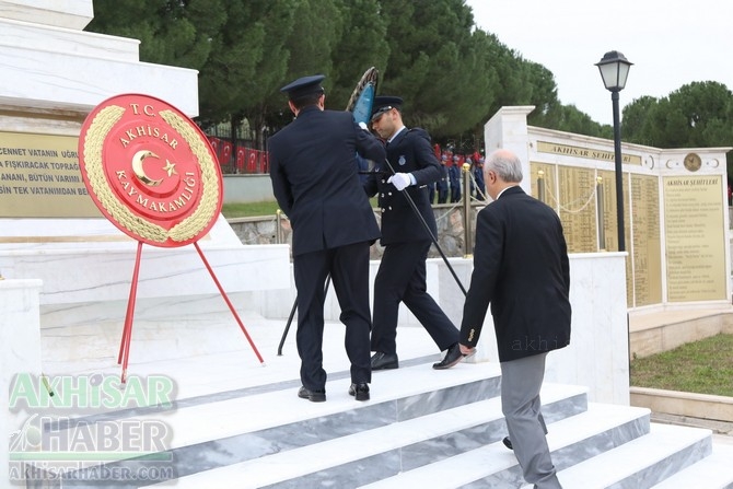 Akhisar'da 18 Mart Şehitler Günü ve Çanakkale Zaferinin 103.Yılı 11