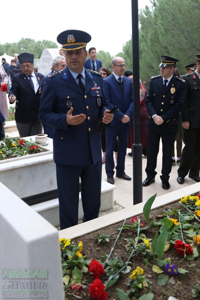 Akhisar'da 18 Mart Şehitler Günü ve Çanakkale Zaferinin 103.Yılı 143