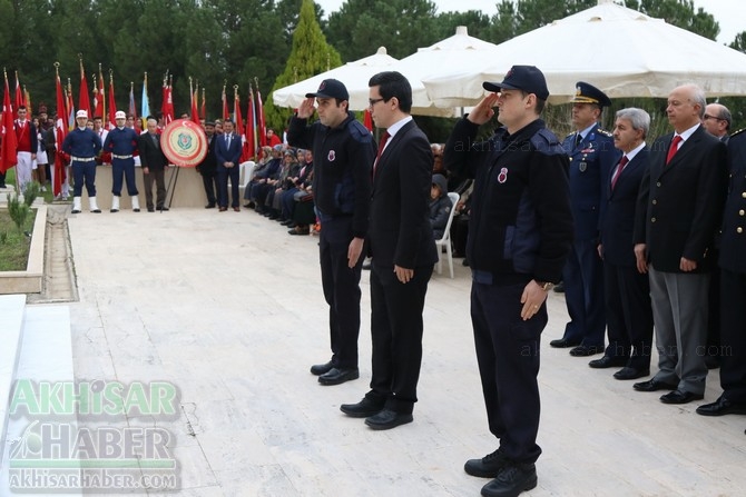 Akhisar'da 18 Mart Şehitler Günü ve Çanakkale Zaferinin 103.Yılı 18