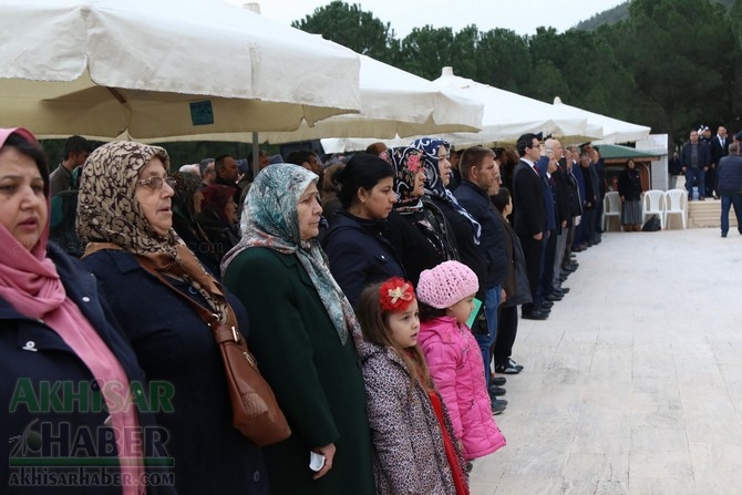 Akhisar'da 18 Mart Şehitler Günü ve Çanakkale Zaferinin 103.Yılı 32