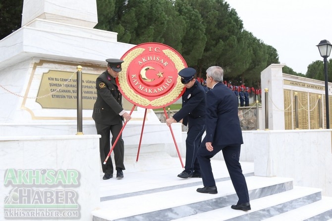 Akhisar'da 18 Mart Şehitler Günü ve Çanakkale Zaferinin 103.Yılı 5