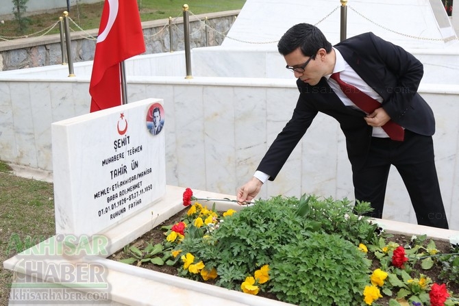 Akhisar'da 18 Mart Şehitler Günü ve Çanakkale Zaferinin 103.Yılı 74