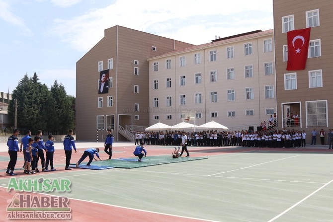 19 Mayıs Atatürk'ü Anma Gençlik ve Spor Bayramı 99.yıl kutlama etki 33