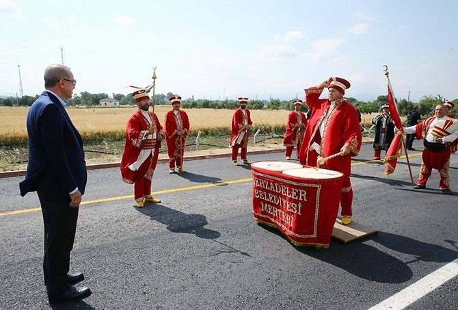 Cumhurbaşkanı Recep Tayyip Erdoğan, Akhisar'da miting yaptı 11