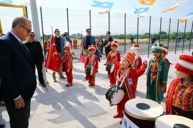 Cumhurbaşkanı Recep Tayyip Erdoğan, Akhisar'da miting yaptı 13