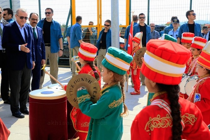 Cumhurbaşkanı Recep Tayyip Erdoğan, Akhisar'da miting yaptı 16