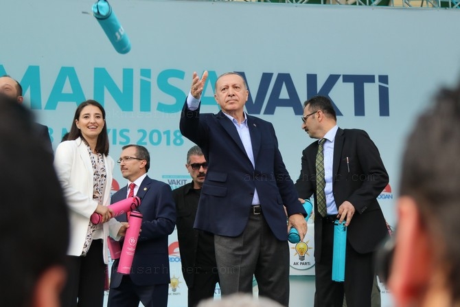 Cumhurbaşkanı Recep Tayyip Erdoğan, Akhisar'da miting yaptı 238