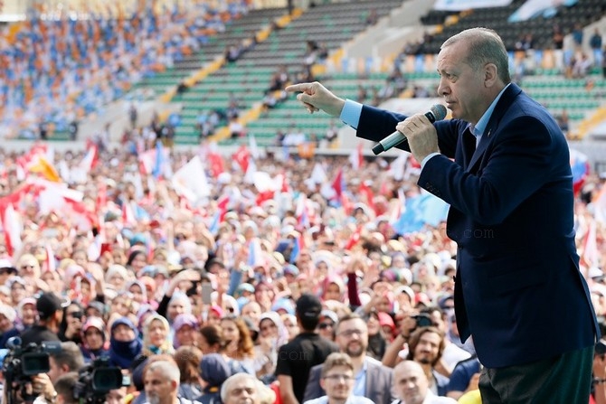 Cumhurbaşkanı Recep Tayyip Erdoğan, Akhisar'da miting yaptı 26