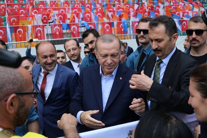 Cumhurbaşkanı Recep Tayyip Erdoğan, Akhisar'da miting yaptı 269