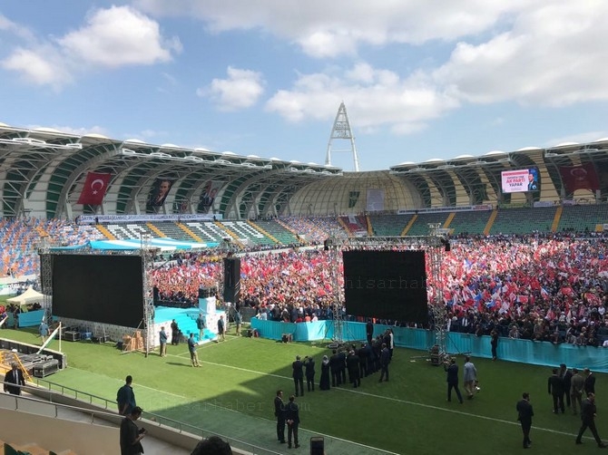 Cumhurbaşkanı Recep Tayyip Erdoğan, Akhisar'da miting yaptı 30