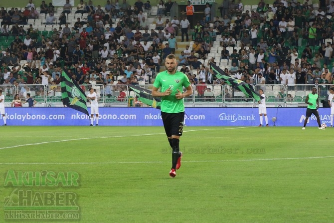 Süper Kupa heyecanı başlıyor! İşte Akhisarspor ve Galatasaray saha içind 34