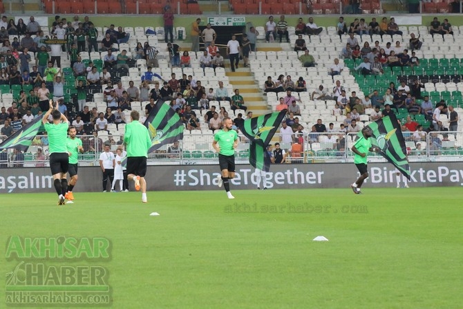 Süper Kupa heyecanı başlıyor! İşte Akhisarspor ve Galatasaray saha içind 40