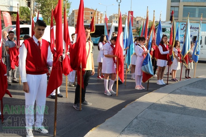 2018-2019 İlköğretim Haftası çelenk sunma programı 15