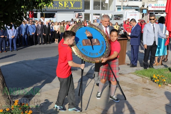 2018-2019 İlköğretim Haftası çelenk sunma programı 8