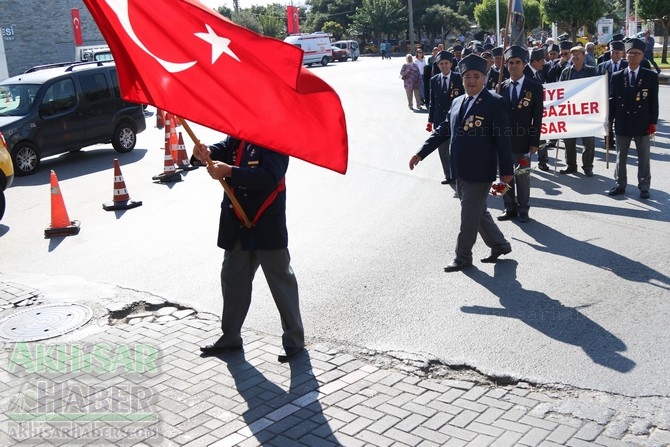 Akhisar'da 19 Eylül Gaziler günü törenle kutlandı 134