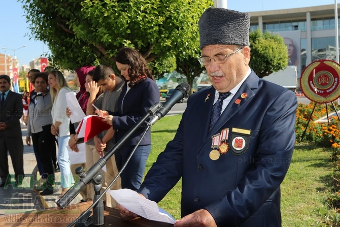 Akhisar'da 19 Eylül Gaziler günü törenle kutlandı 70