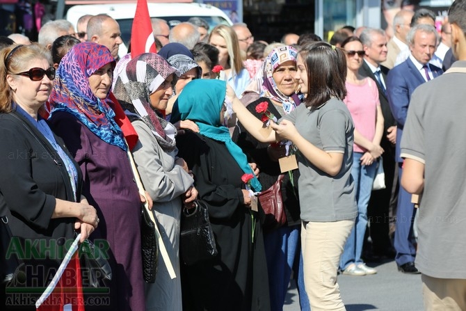 Akhisar'da 19 Eylül Gaziler günü törenle kutlandı 84