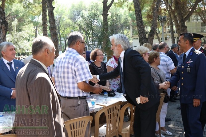 Akhisarlı Gaziler, protokol üyelerini kabul etti 50