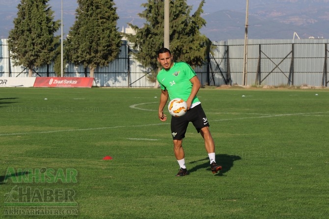 Akhisarspor Teknik Heyeti, Krasnodar maçı öncesi değerlendirmelerde bulu 18