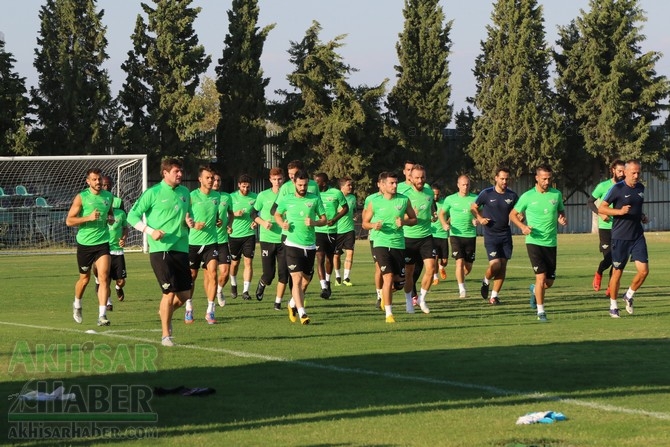 Akhisarspor Teknik Heyeti, Krasnodar maçı öncesi değerlendirmelerde bulu 29