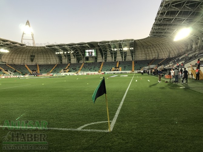 Akhisarspor, Krasnodar maçı öncesi Spor Toto Akhisar Belediye Stadyumund 12