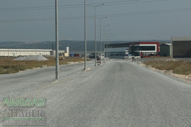 Akhisar Zeytin OSB giderek büyüyor! 10 işletmede Bin kişi çalışıyor 24