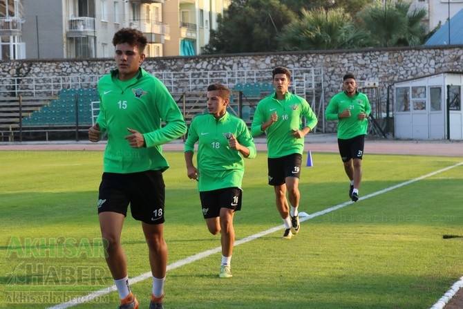 Akhisarspor, şehir stadyumunda çalışmalarını sürdürdü 10