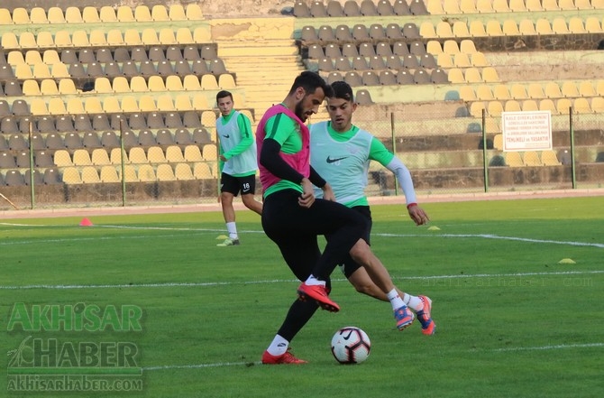 Akhisarspor, şehir stadyumunda çalışmalarını sürdürdü 29