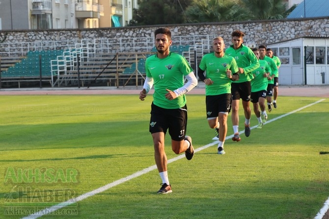 Akhisarspor, şehir stadyumunda çalışmalarını sürdürdü 7