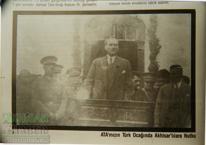 Akhisar tarihine yolculuk! 23 Ekim 2018 tarihli geçmişten 10 fotoğraf 9