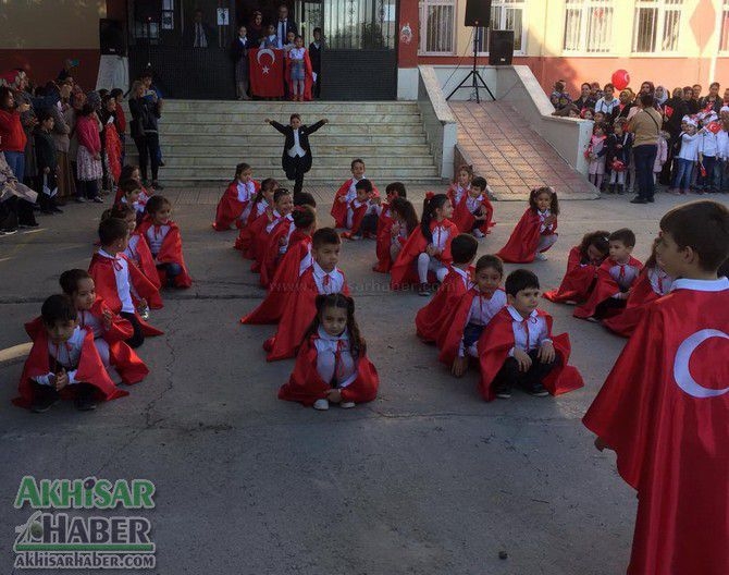 Halil Mandacı ilkokulunda 29 Ekim coşkusu 45