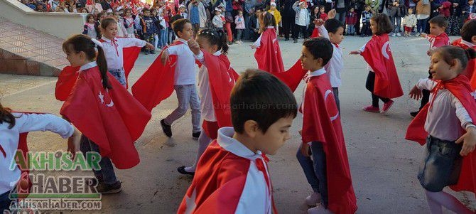 Halil Mandacı ilkokulunda 29 Ekim coşkusu 8